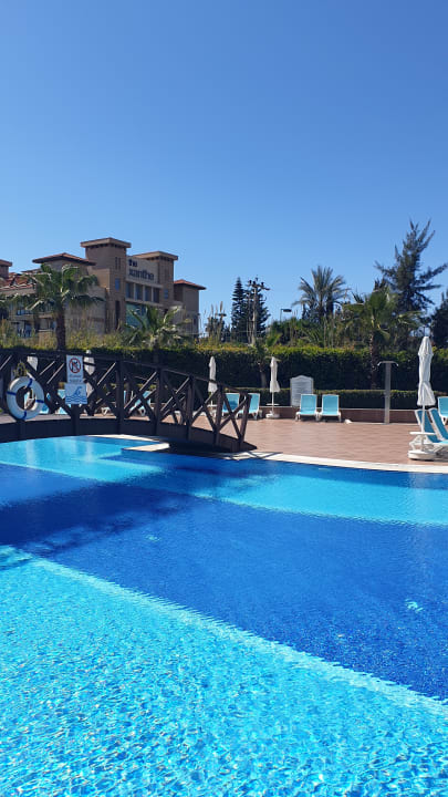 Pool Luna Blanca Resort & Spa
