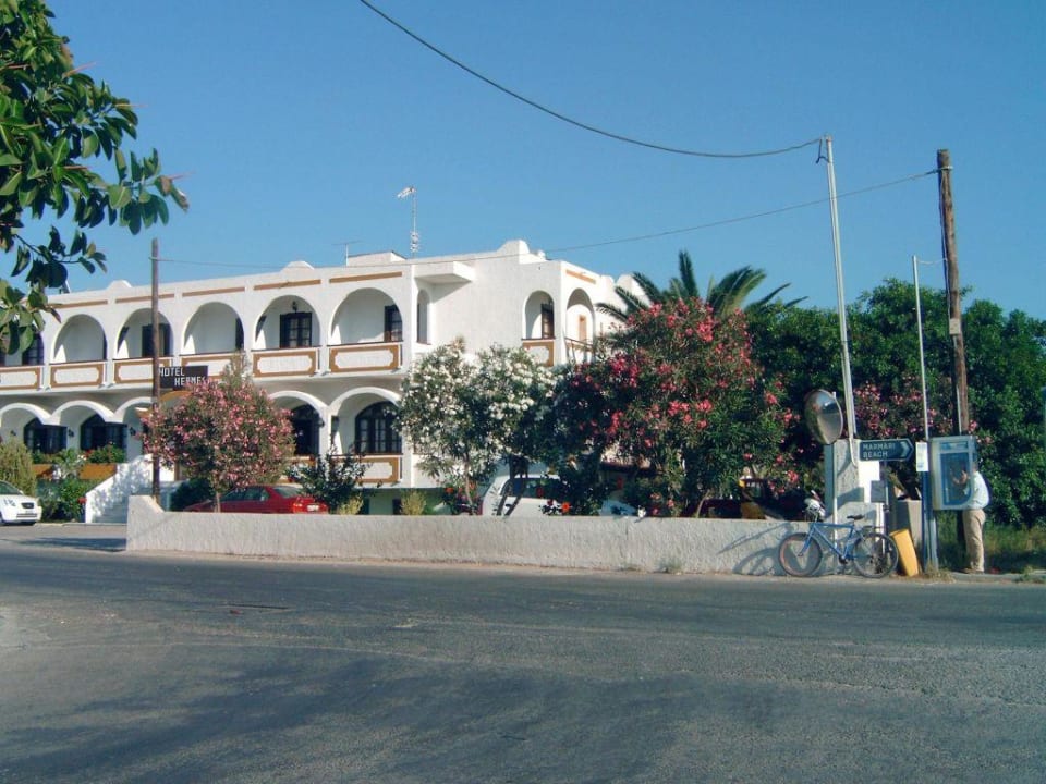 Frontansicht Hotel Hermes