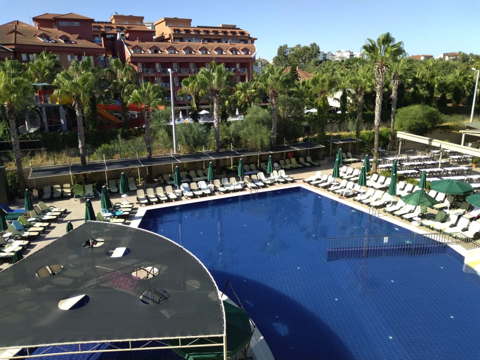 Pool Can Garden Resort