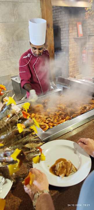 Gastro Three Corners Sea Beach Resort