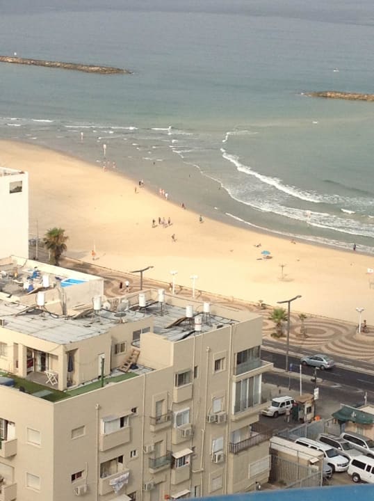 Blick aus dem Zimmer im 17.Stock Isrotel Tower Tel Aviv