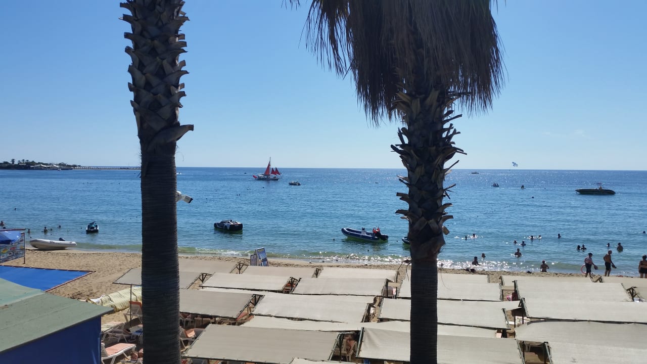 Strand Hotel Arabella World