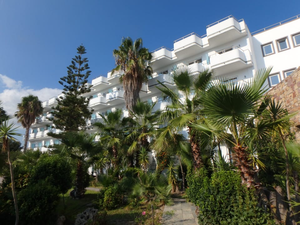 Außenansicht Irene Palace Beach Resort Club alltoura