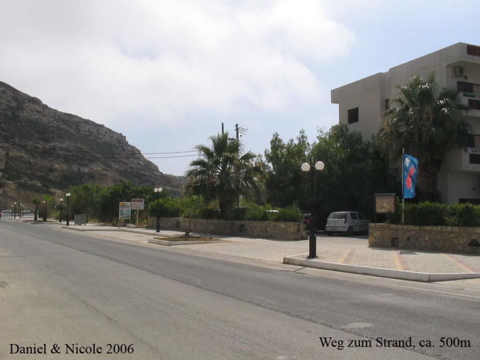 Weg zum Strand Matala Valley Village