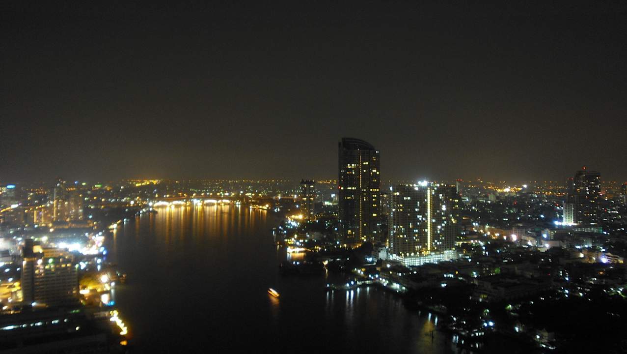 Blick vom China Restaurant Chatrium Hotel Riverside Bangkok