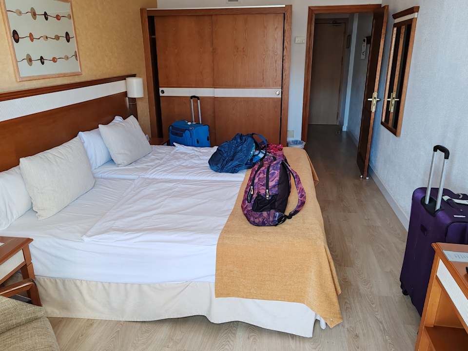 Zimmer allsun Hotel Lucana