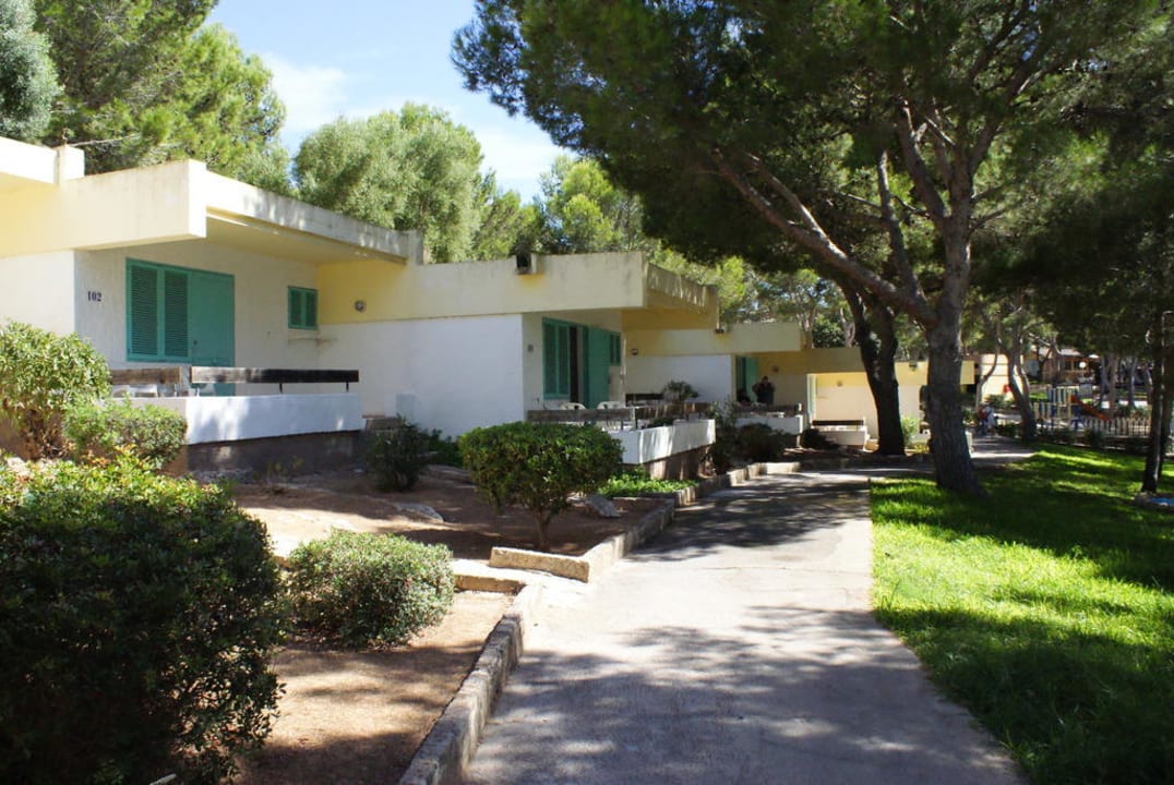 Auf dem Weg zum Bungalow Sun Club Eldorado