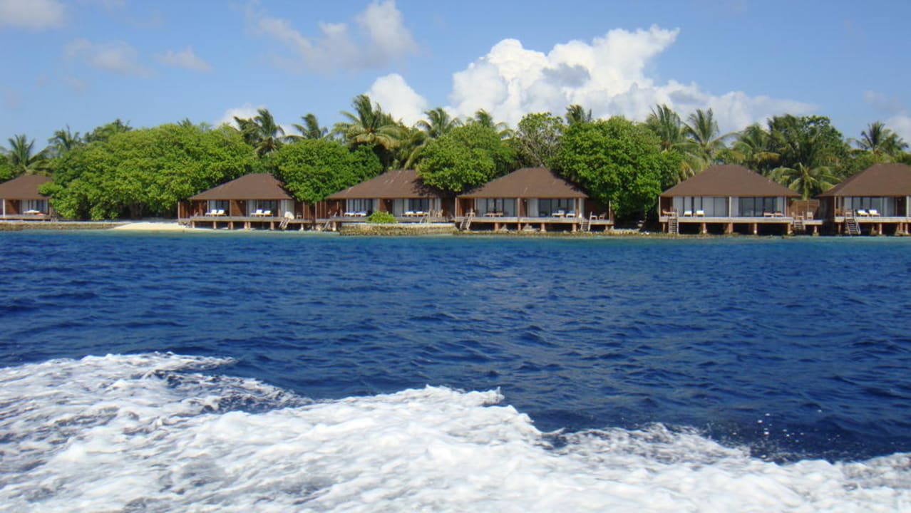 Lagoon Villa Lily Beach Resort & Spa