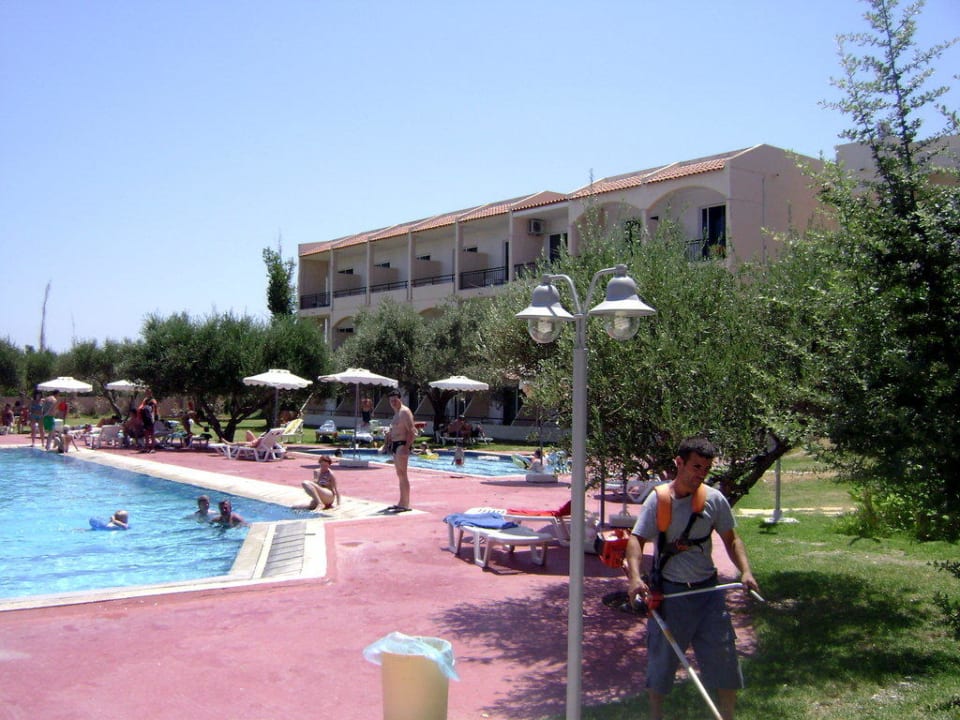 Pool Marianna Palace Hotel
