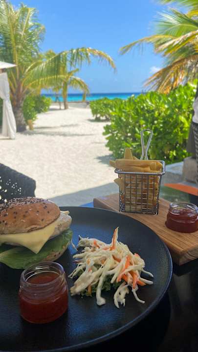 Gastro Adaaran Select Meedhupparu Island Resort - Premium All Inclusive