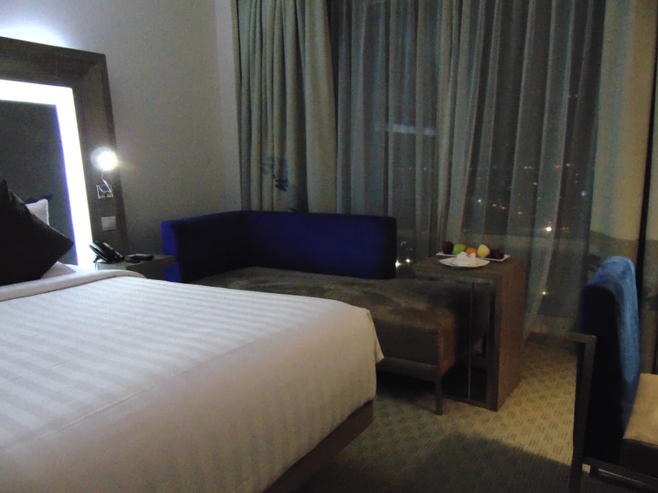 Zimmer Novotel Tangerang