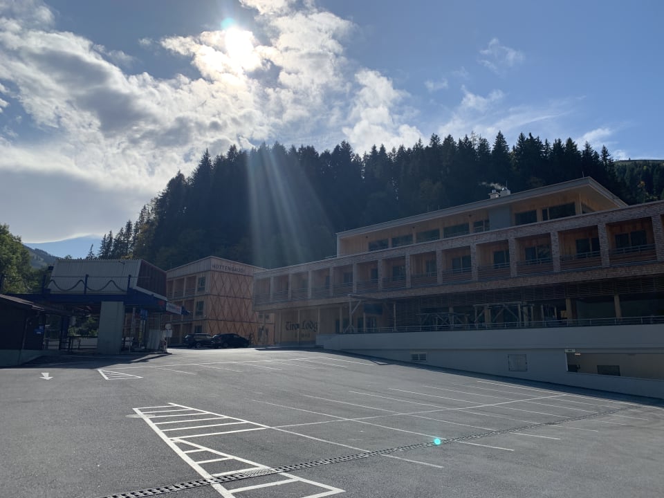 Außenansicht Tirol Lodge