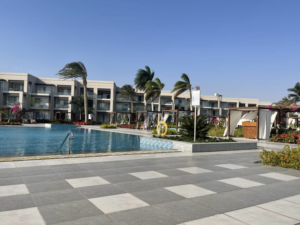 Pool Steigenberger Resort Ras Soma