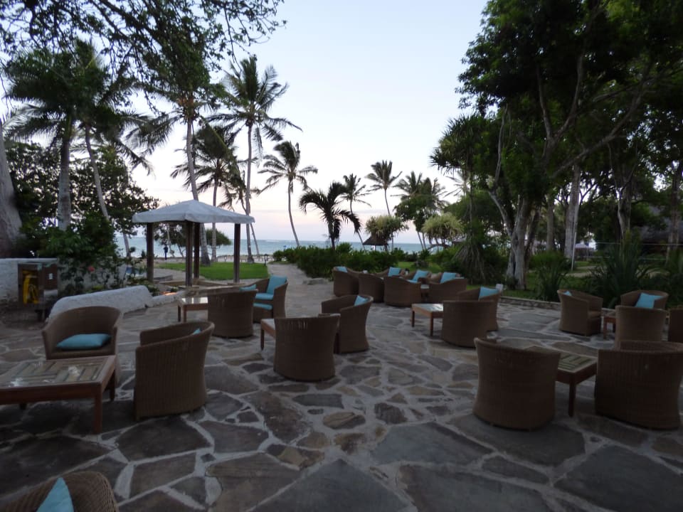 Sitzgruppe an der Bar Ocean Village Club