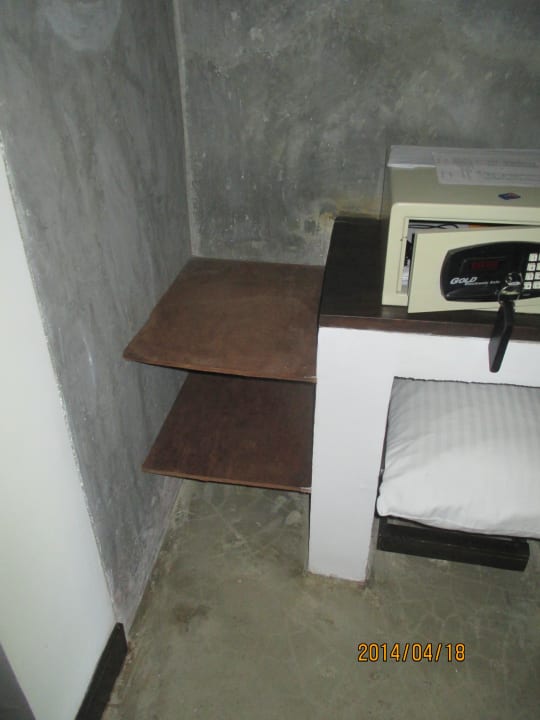 Schrank? Fehlanzeige! Earl’s Reef Beruwala