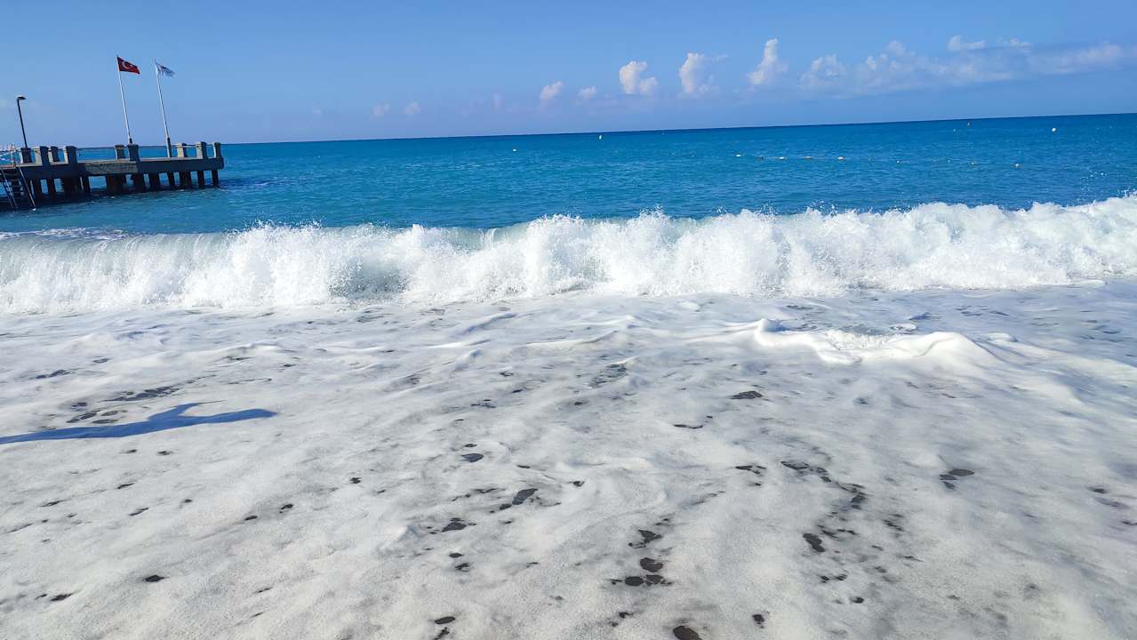 Strand Hotel Meryan