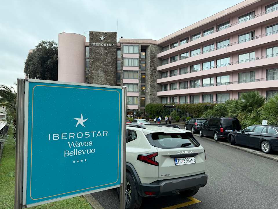 Außenansicht Iberostar Waves Bellevue