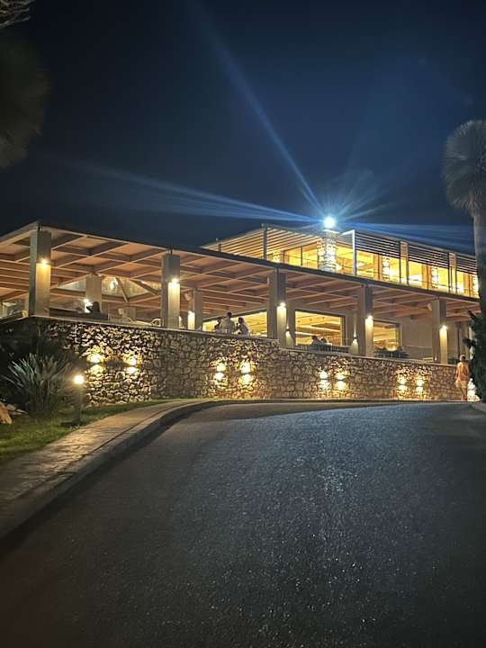 Außenansicht Atlantica Mikri Poli Rhodes