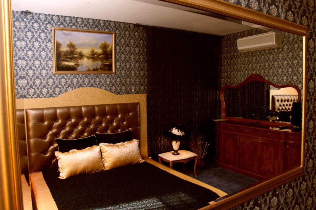 VIP apartment Hotel Bats