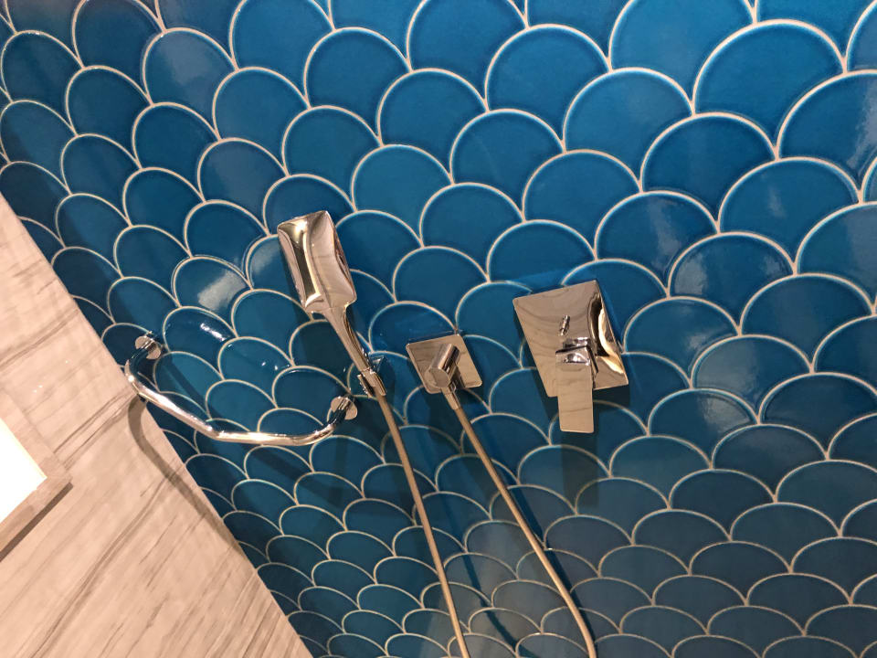 Zimmer Acanthus Cennet Barut Collection