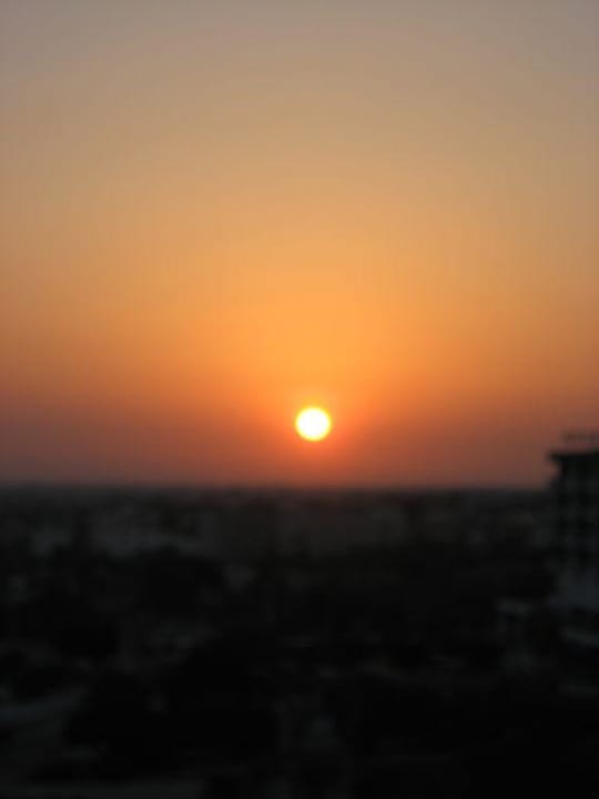 Sonnenuntergang Napa Mermaid Hotel & Suites