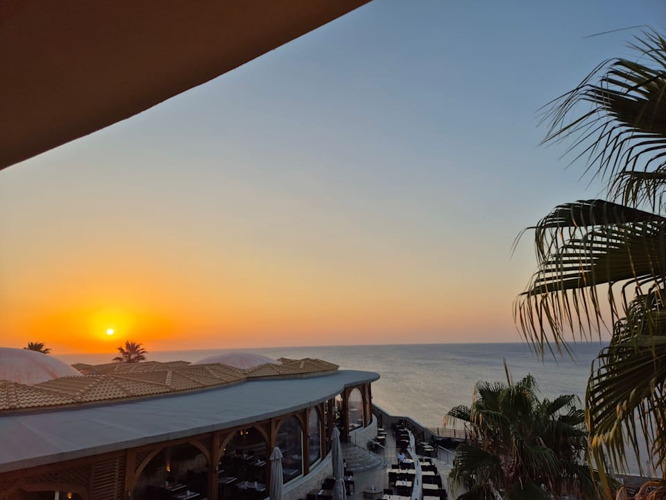 Gartenanlage Hotel Kalithea Horizon Royal