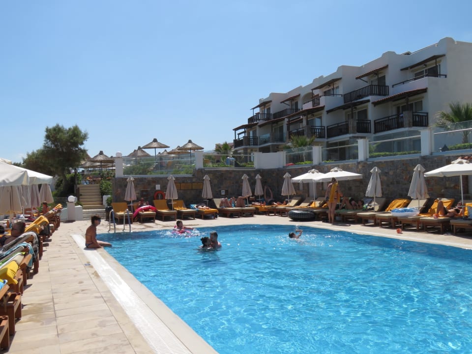 Pool Alexander Beach Hotel & Village Resort