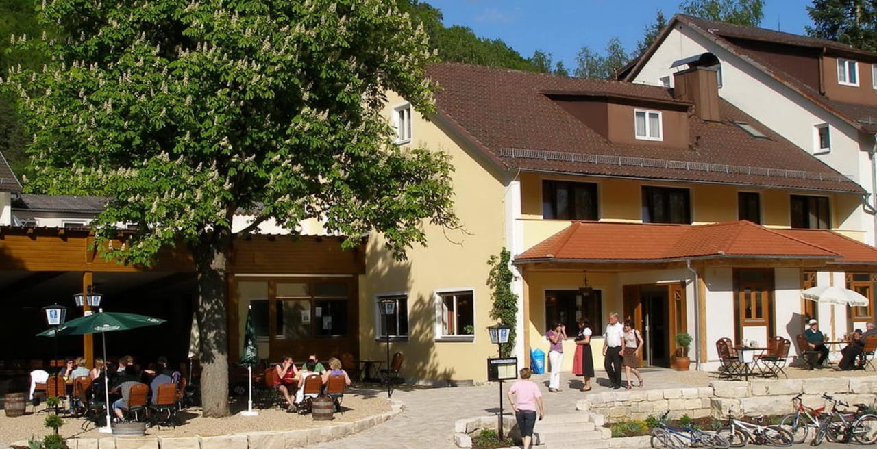 Herzlich Willkommen Landgasthof zum Wolfsberg