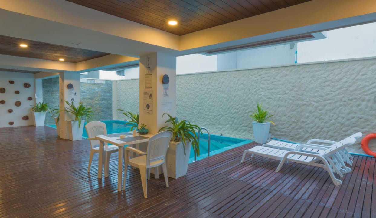 Pool Beachwood Hotel Maafushi