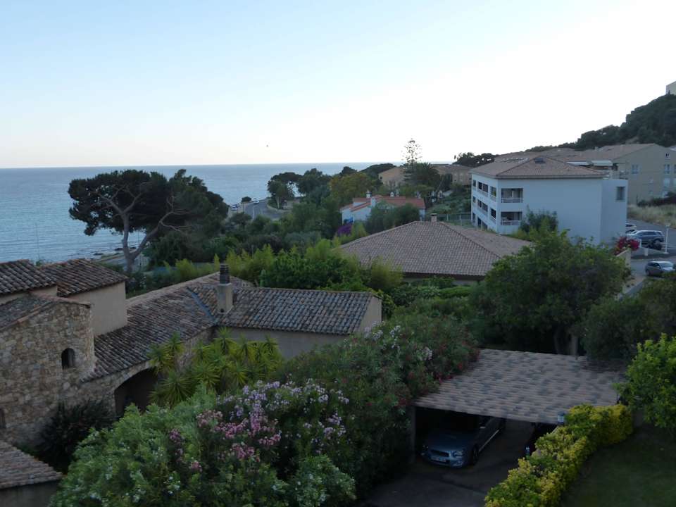 Ausblick vom Balkon Hotel La Pinede