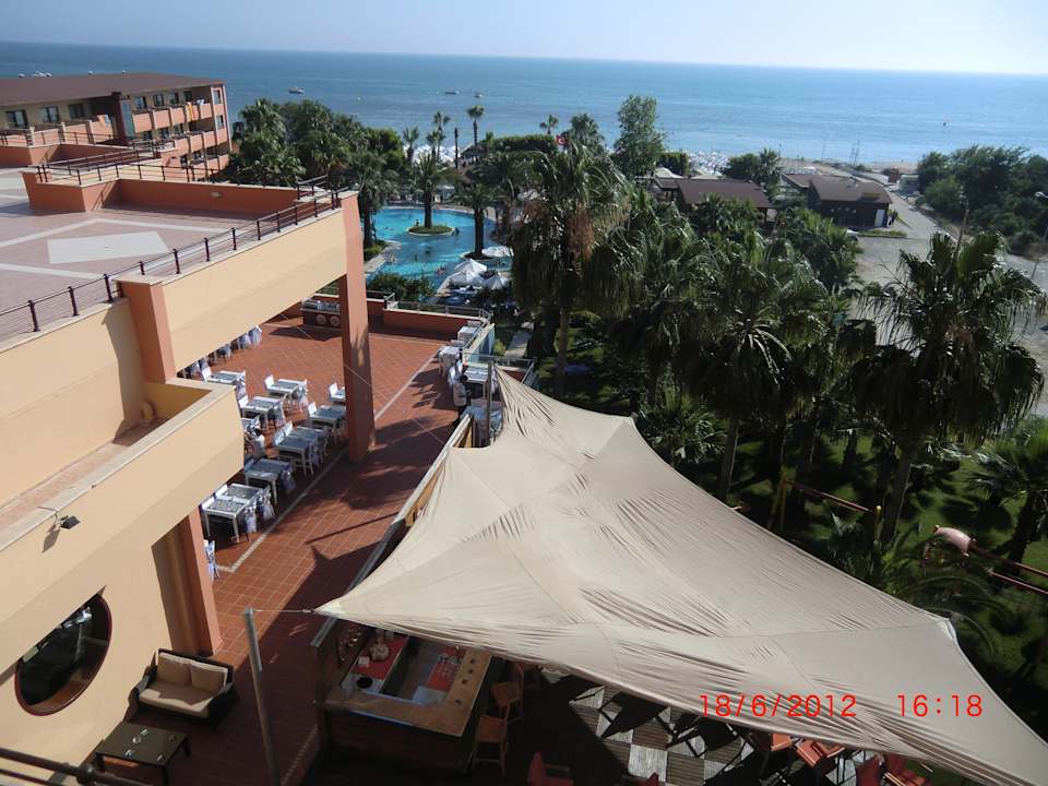 Der Blick vom Balkon Hotel Grand Side