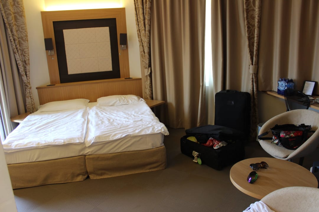 Bett - Zimmer 315 Hotel Pace
