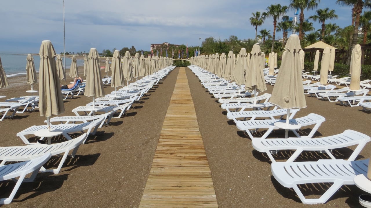 Strand Saphir Resort & Spa