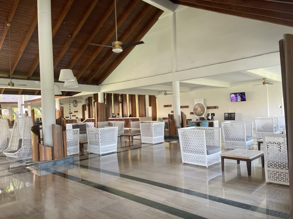 Lobby Hotel Grand Palladium Palace Resort, Spa & Casino