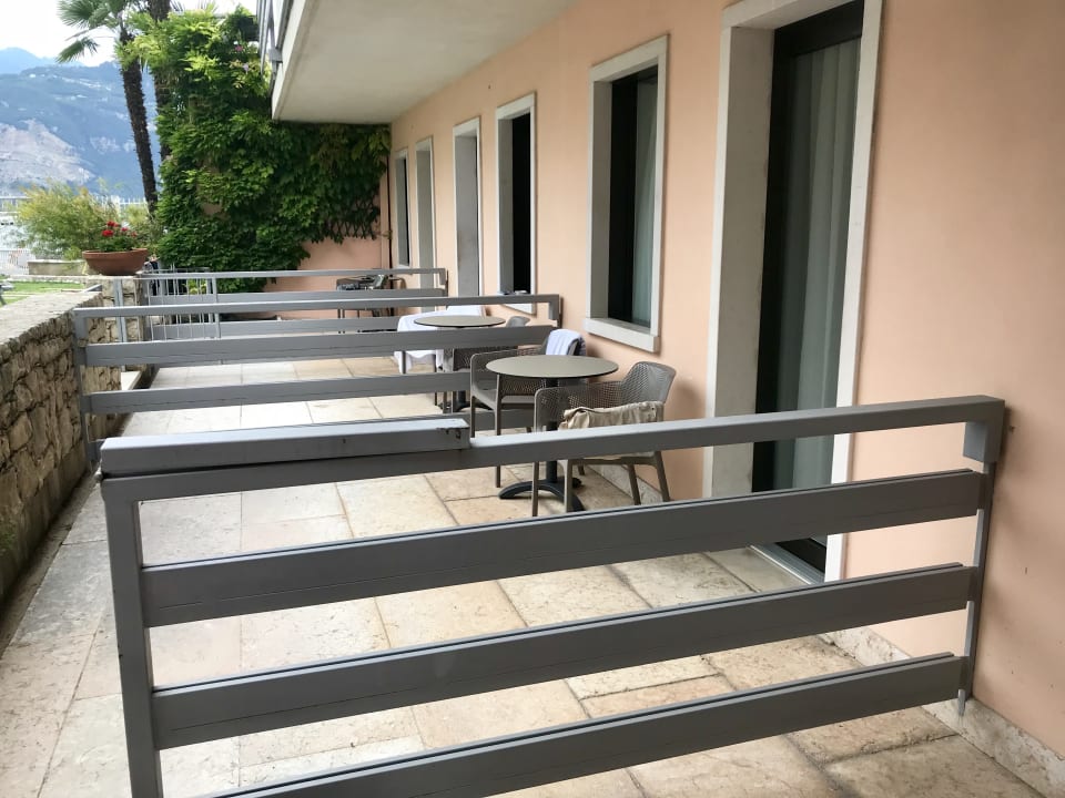 Außenansicht Hotel Castello Lake Front