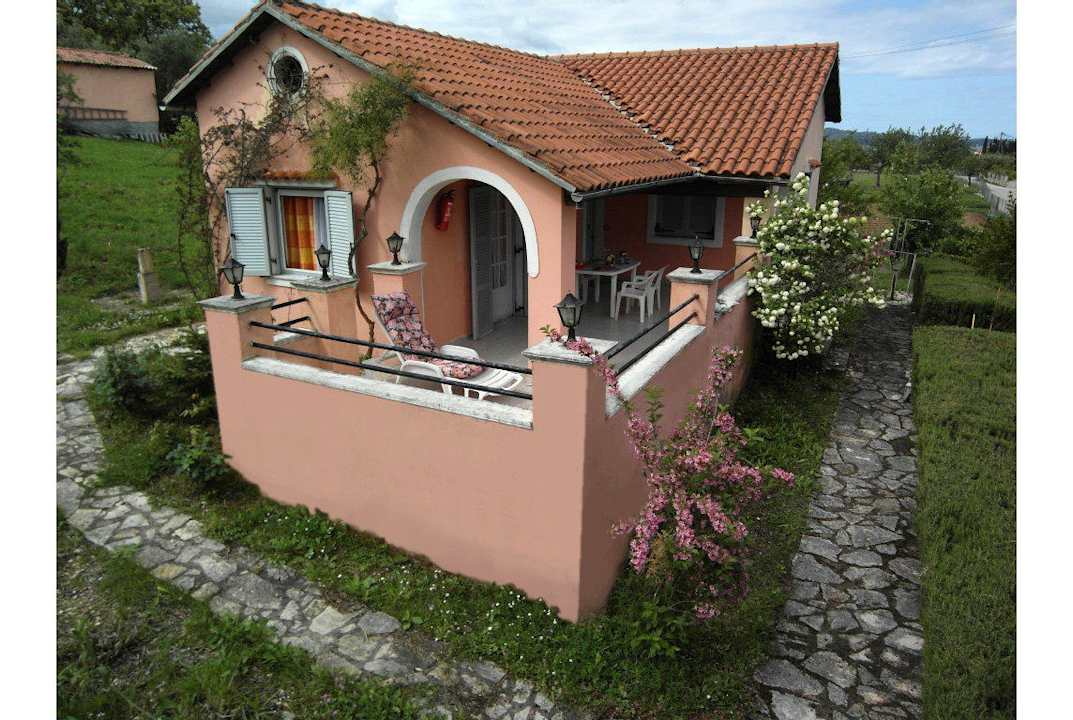 Villa Aphroditi Almiros Apartments