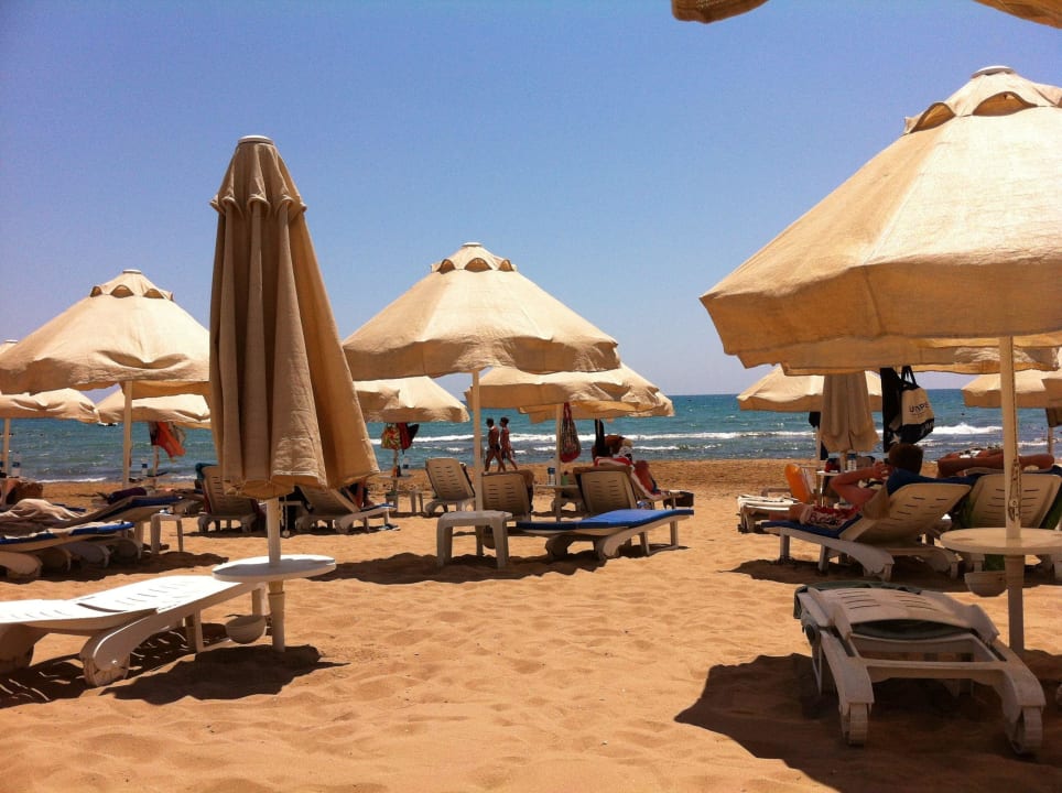 Strandbereich Melas Resort Hotel