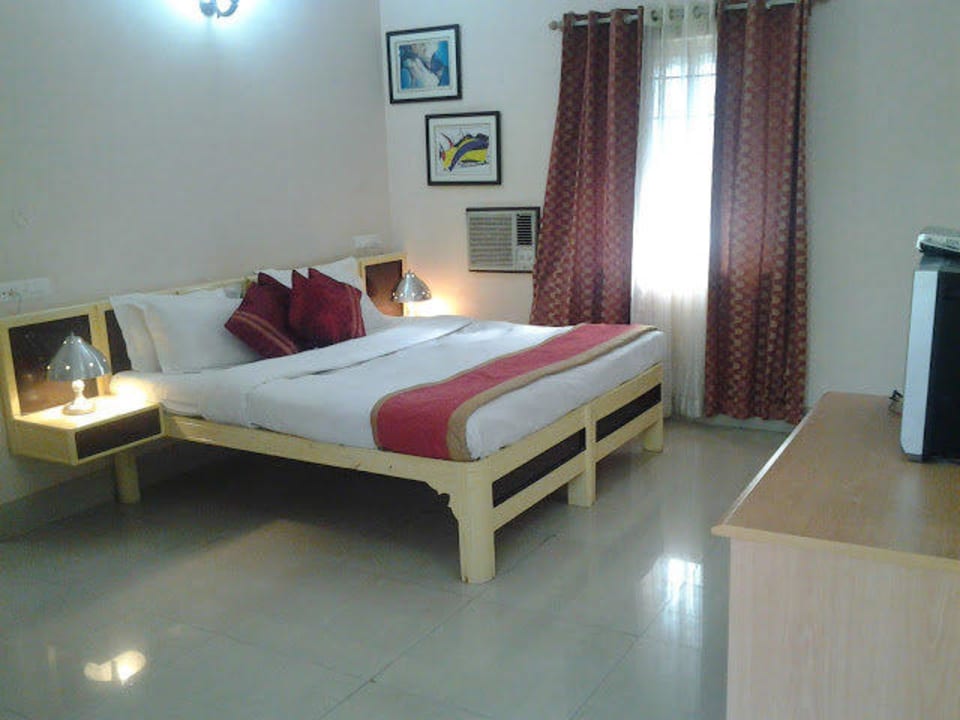 Deluxe A/c Room Fantasy Golf Resort