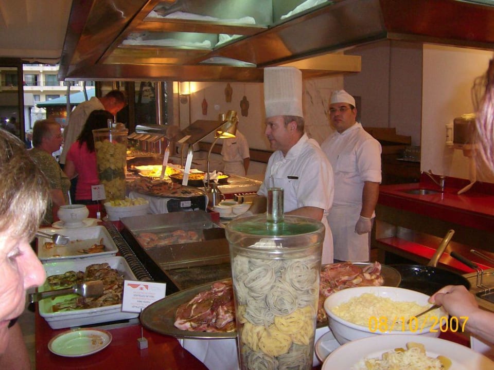 Abend-Buffet Hotel & Spa S'Entrador Playa