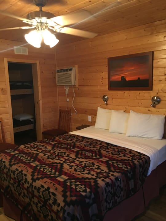 Zimmer The View Hotel