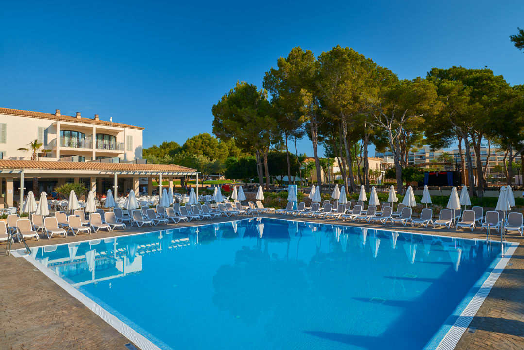 Neue Poolanlage  Protur Floriana Resort Aparthotel