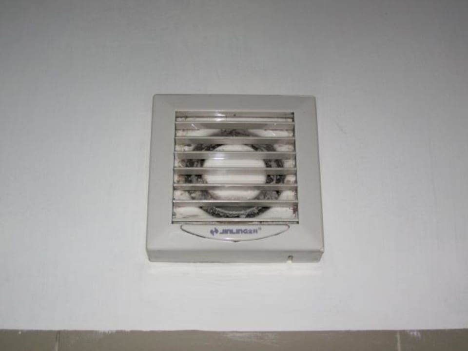 Abluft im Bad, da kein Fenster Mermaid Hotel & Club