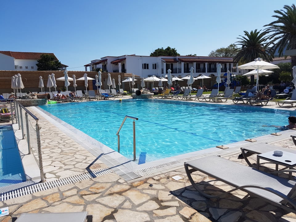 Pool Acharavi Beach Hotel