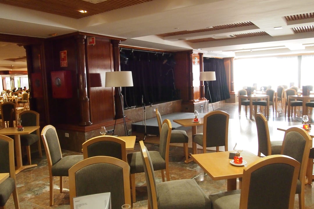 Bar neben Restaurant Hotel ValleMar