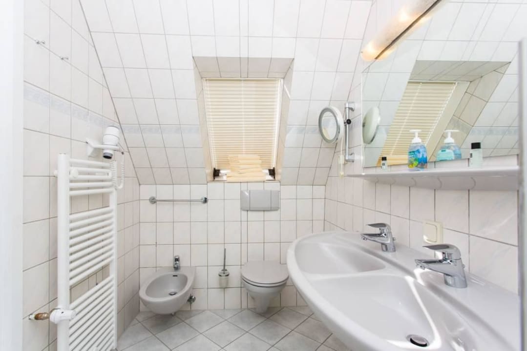 Wohlfühlbad in der Familiensuite Letj Briis