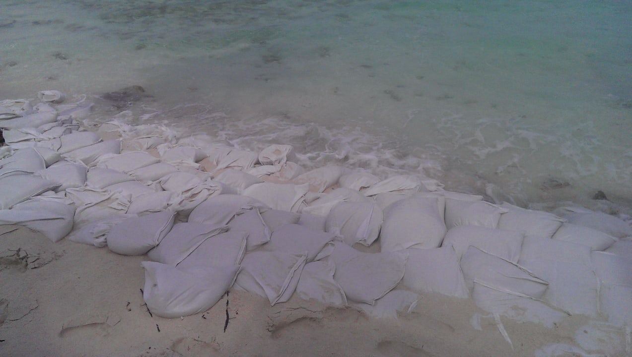 Strand Centara Ras Fushi Resort & Spa Maldives