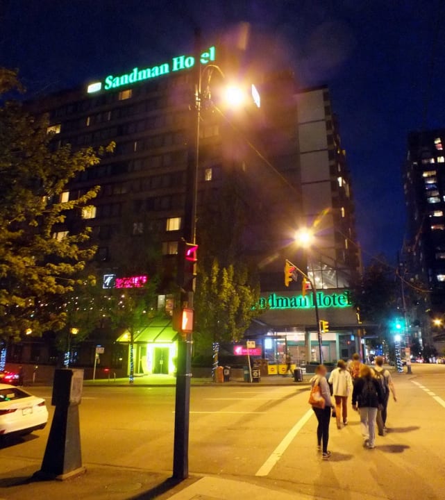 “Außenansicht” Sandman Hotel Vancouver City Centre (Vancouver) • HolidayCheck (British Columbia