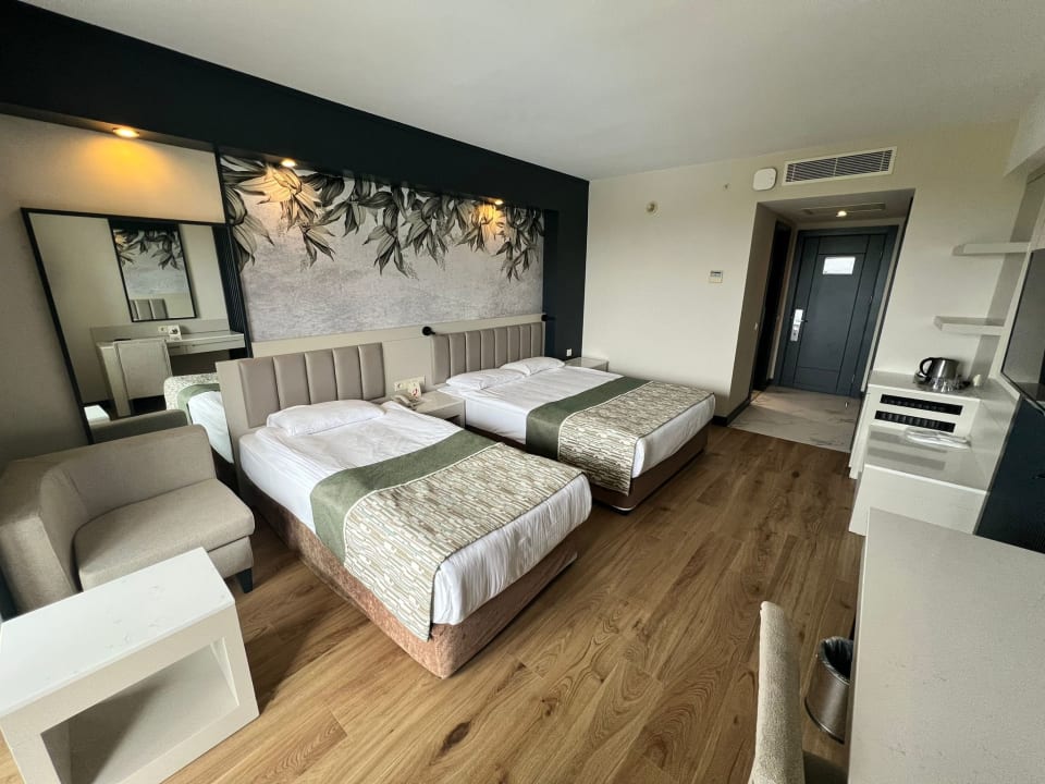 Zimmer Seaden Sea World Resort & Spa