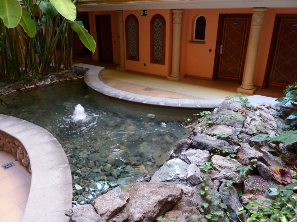 Innenhof Hotel Cordial Mogán Playa