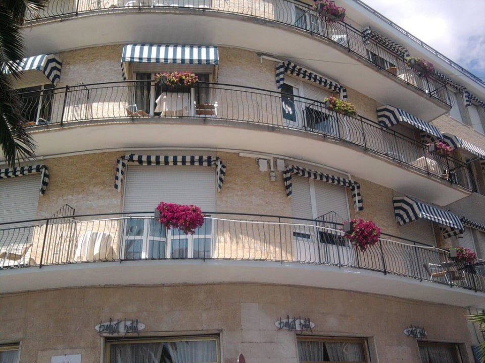 Facade et chambres Hotel Bel Sit